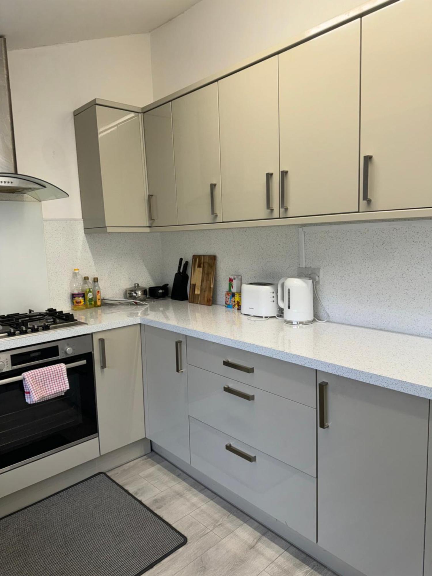 Grangetown Stylish 3bed House. Holiday home